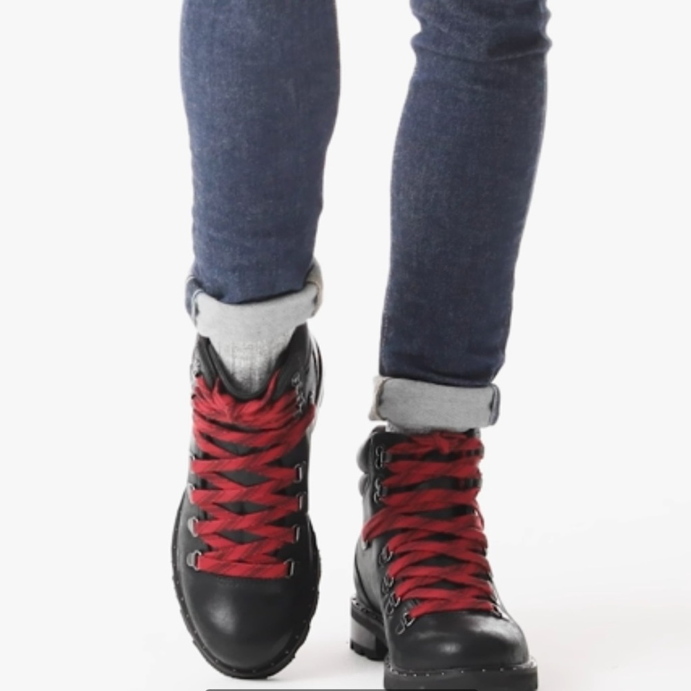 Sorel Lennox Hiker Boot Black Leather with Red Laces
